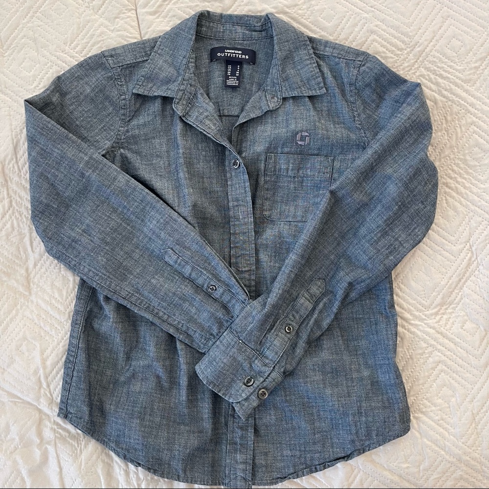 Lands End Chase Bank button down shirt. Size 0